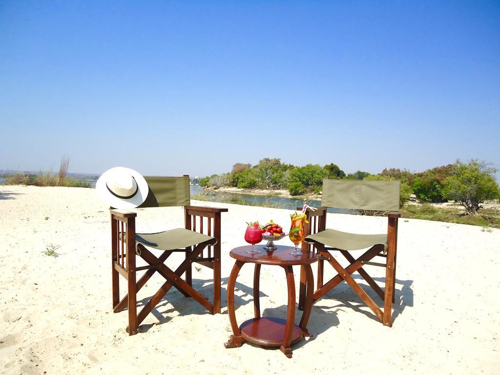 The River Club Livingstone Kültér fotó